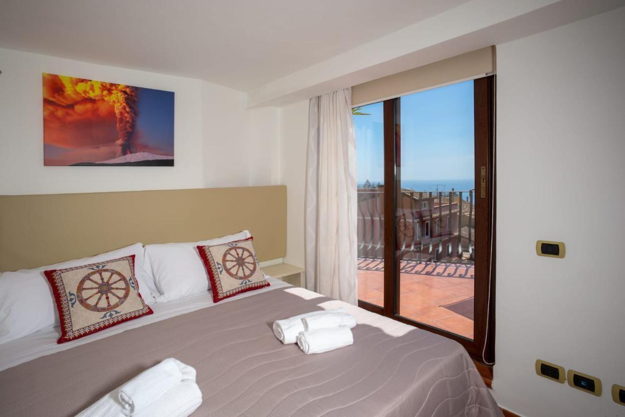 B&B Re Tancredi Taormina Luaran gambar