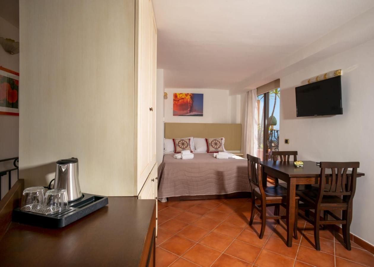 B&B Re Tancredi Taormina Luaran gambar