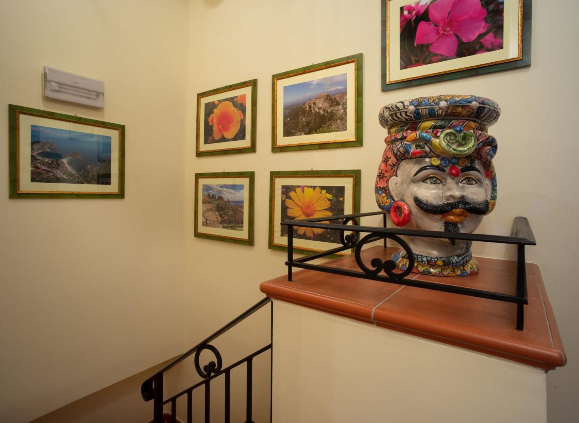 B&B Re Tancredi Taormina Luaran gambar