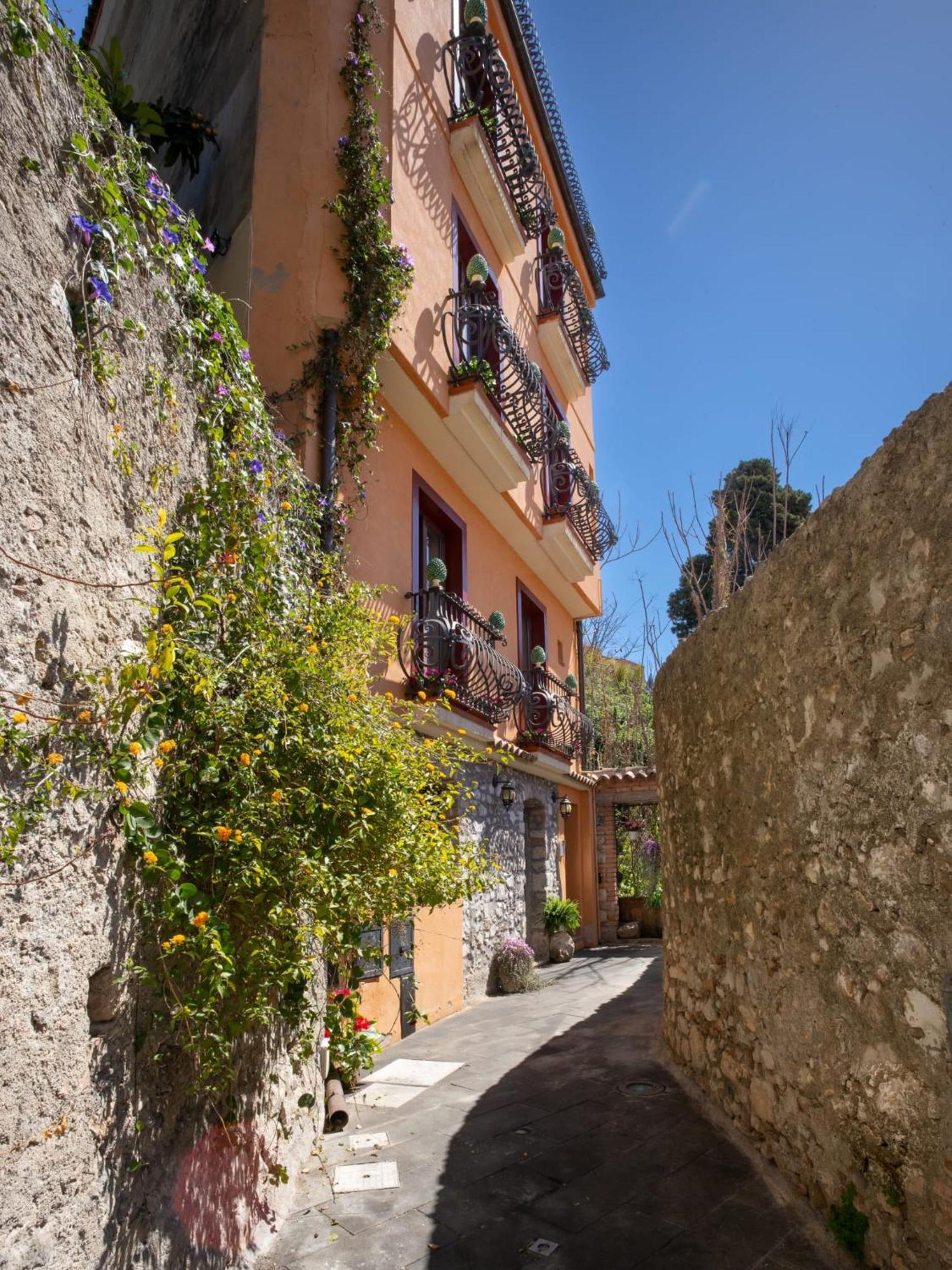 B&B Re Tancredi Taormina Luaran gambar